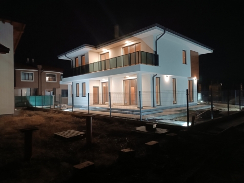 Пловдив, гр. Пловдив, Продается 