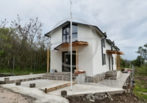Пловдив, с. Марково, Продается 